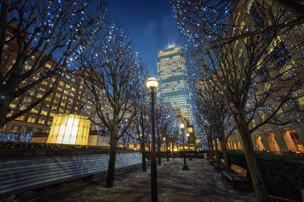 Christmas lights in Canary Wharf with One Canada Square in the background