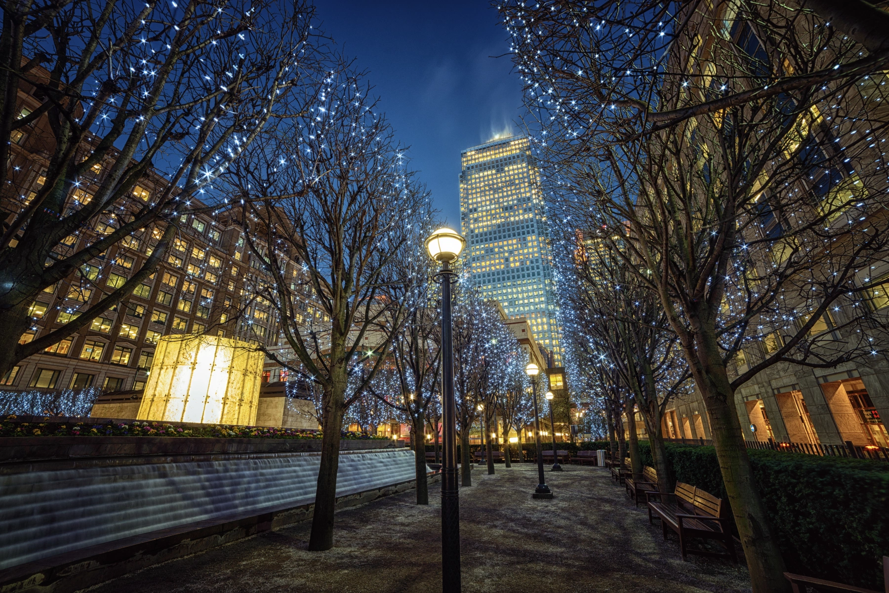 Christmas lights in Canary Wharf with One Canada Square in the background